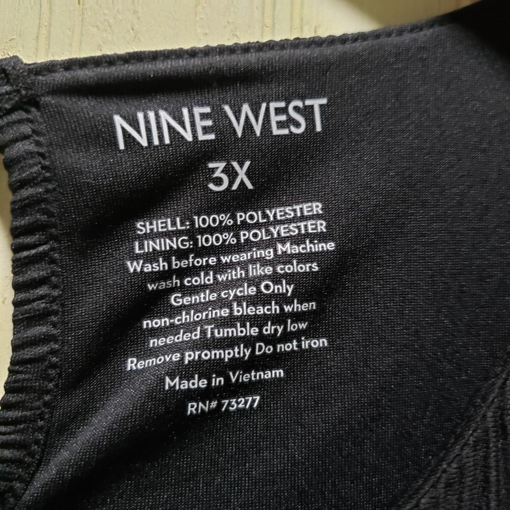 Nine West Blouse Womens Plus 3X‎ Black Scoop Neck Sleeveless Pleated Tunic Top - Picture 4 of 7